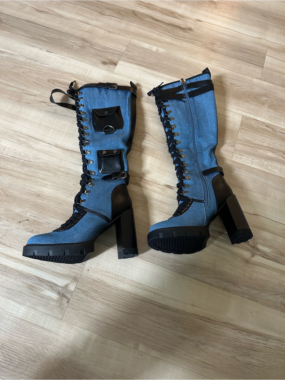 Women’s Denim Lace-Up Knee-High Block Heel Boots - Blue